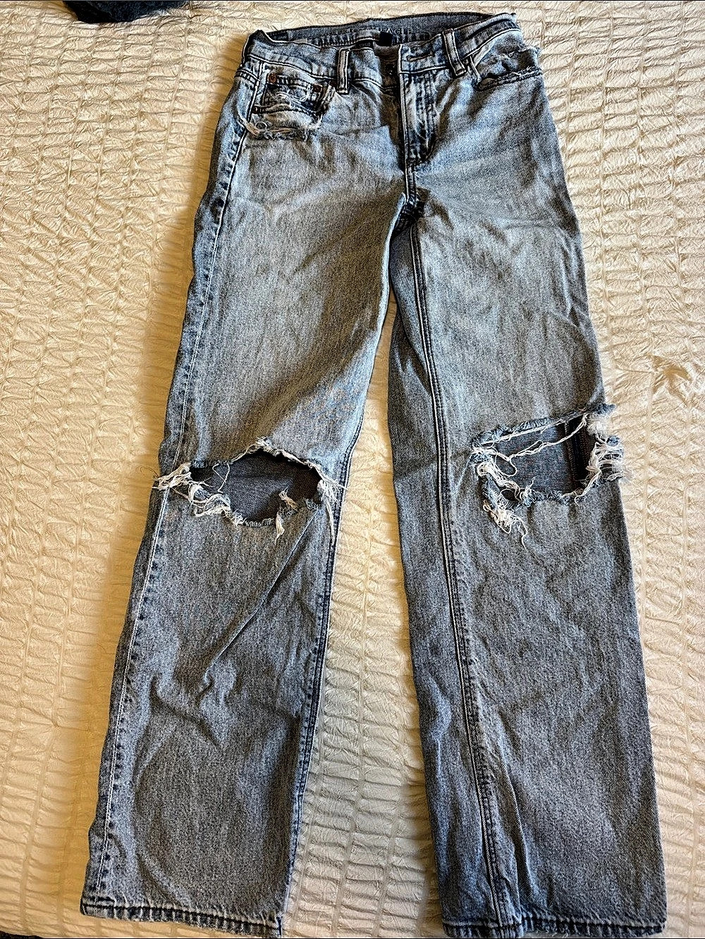 American Eagle Straight Leg Distressed Denim Jeans Waist 0